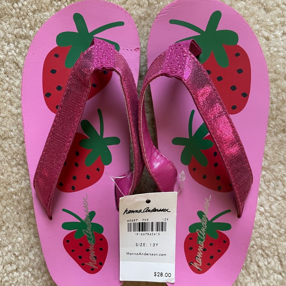 Hanna Andersson Girl’s pink strawberry flip flops, size 13Y